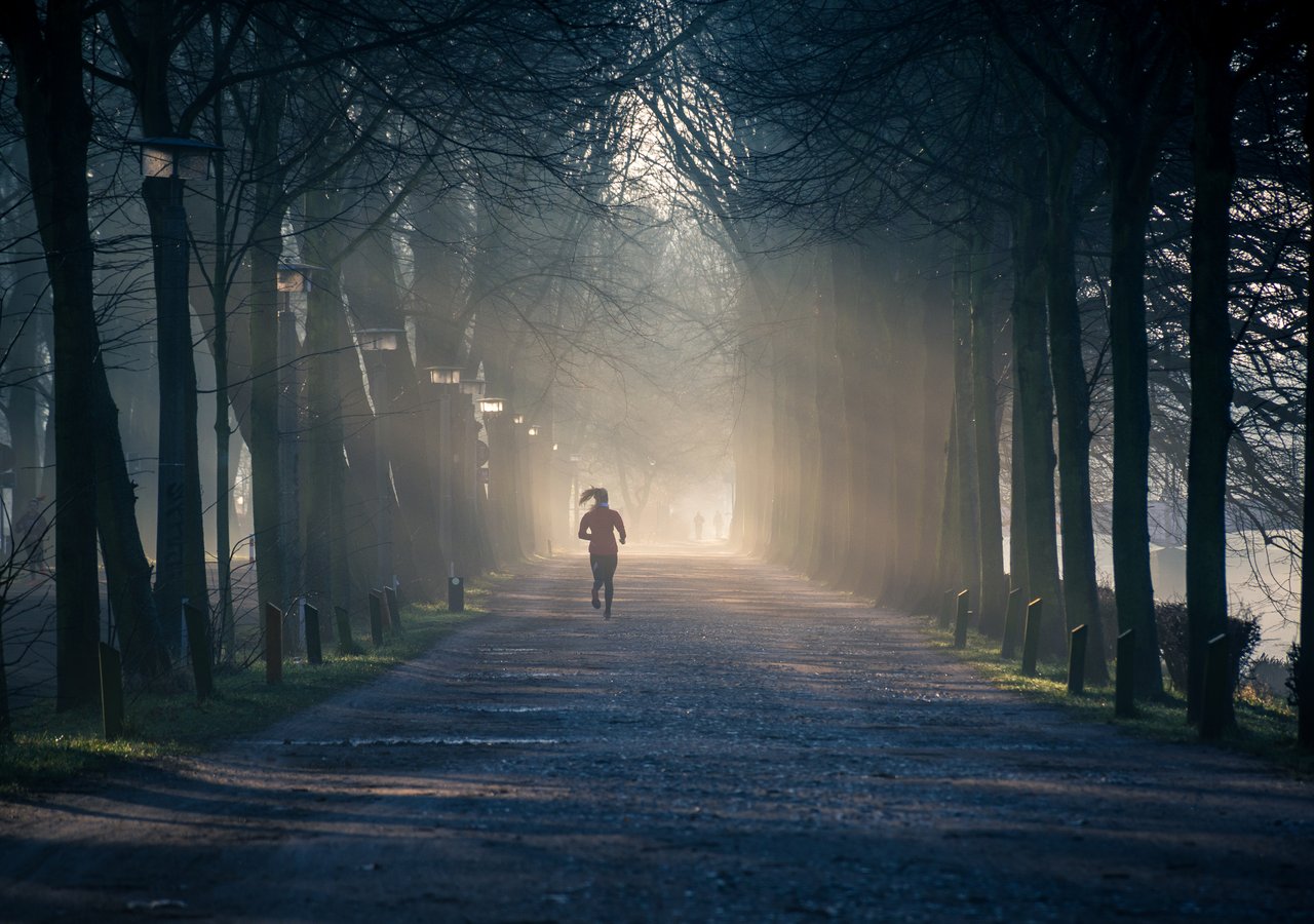 Easy and Healthy Morning Routines for a Productive Day